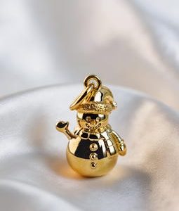 18K Gold Christmas Snowman Pendant Necklace, Dainty Winter Festive Charm, Holiday Jewelry Gift for Mom Grandma Daughter Her, X'mas Gift